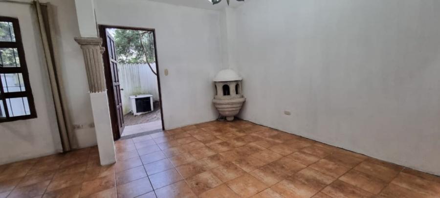 Foto Casa en Renta en ZONA 10, Guatemala, Guatemala - Q 5.185 - CAR24603 - BienesOnLine