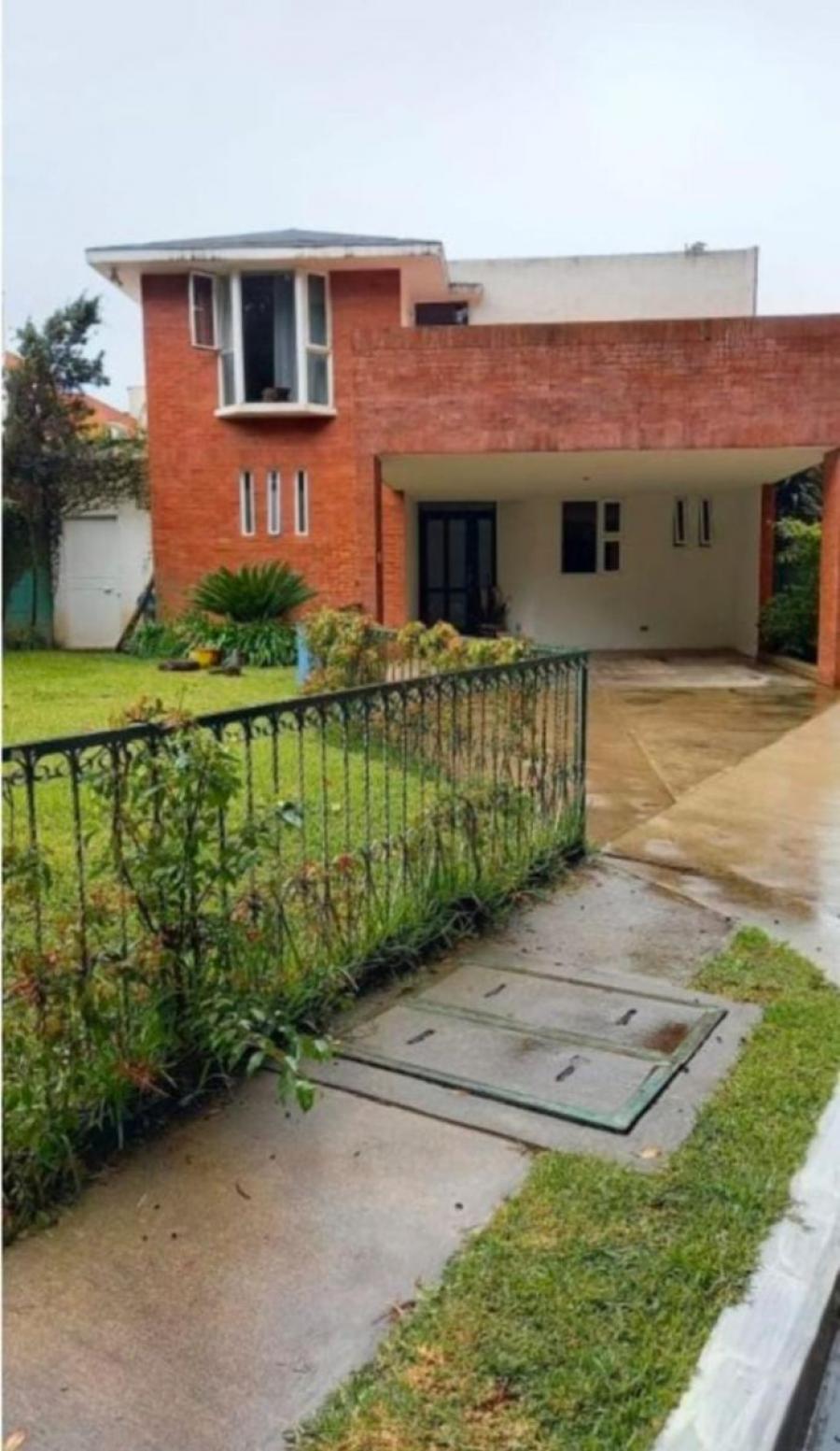 Foto Casa en Venta en carretera el salvador, Guatemala - U$D 280.000 - CAV43750 - BienesOnLine