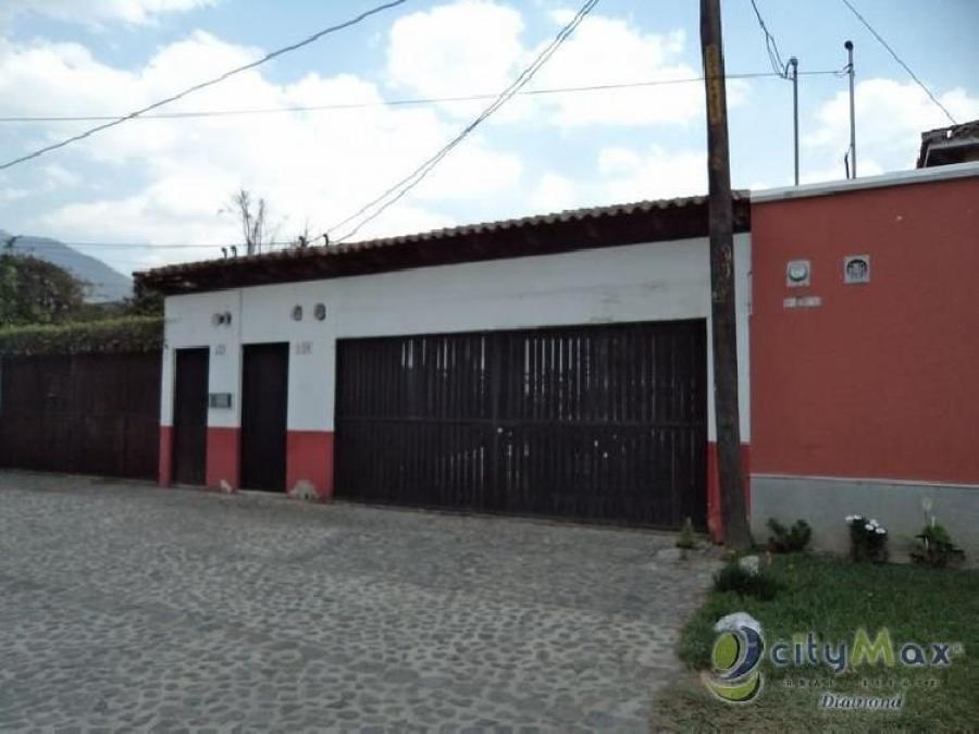 Foto Casa en Venta en Antigua Guatemala, Antigua Guatemala, Sacatepéquez - U$D 180.000 - CAV44963 - BienesOnLine