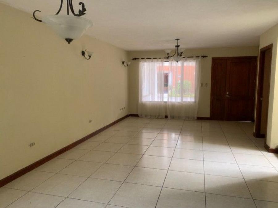 Foto Casa en Venta en Km. 19.5 Carretera a El Salvador, San Jos Pinula, Guatemala - U$D 130.000 - CAV13481 - BienesOnLine