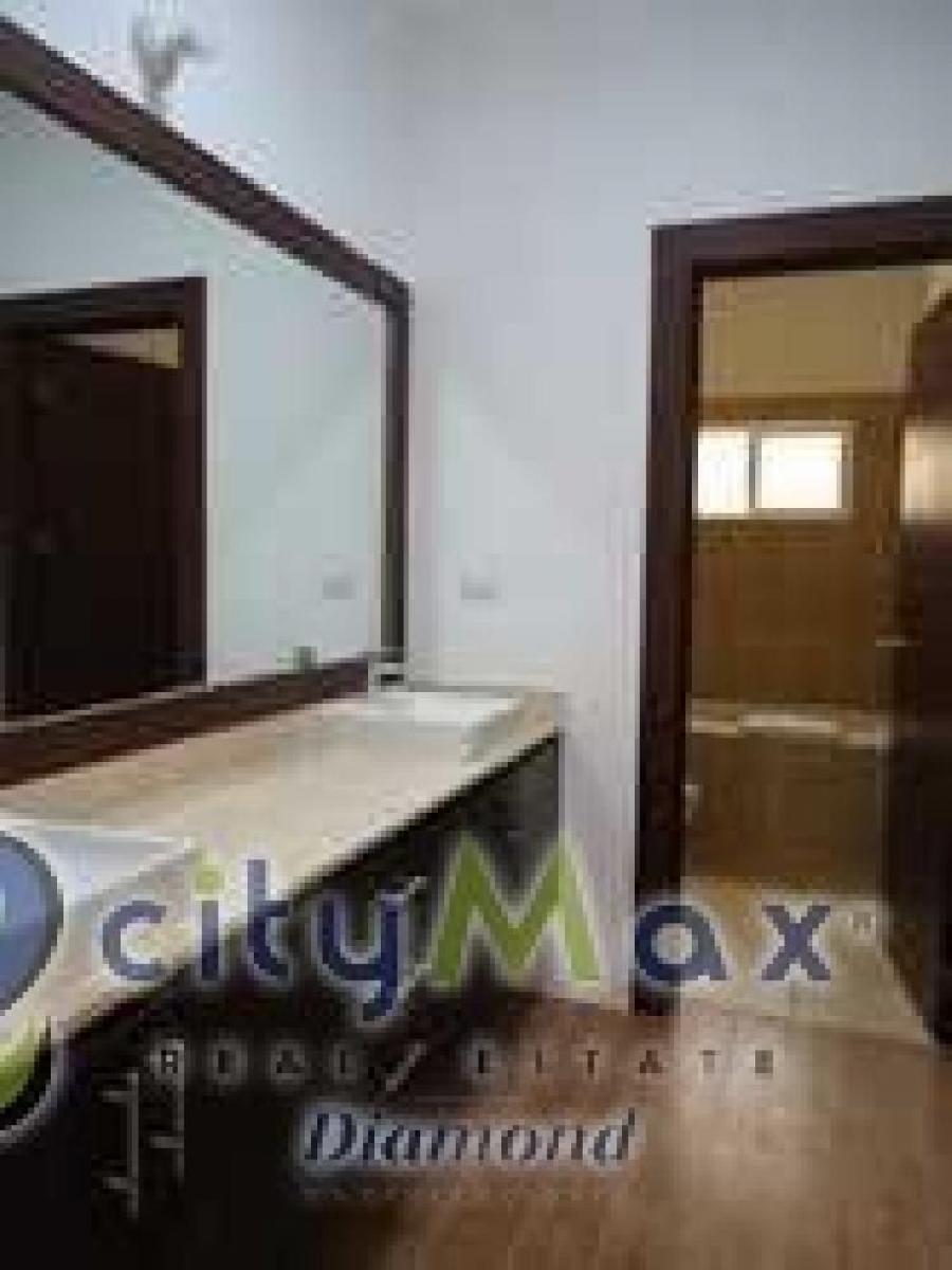 Foto Casa en Venta en Fraijanes, Fraijanes, Guatemala - U$D 1.540.500 - CAV44889 - BienesOnLine