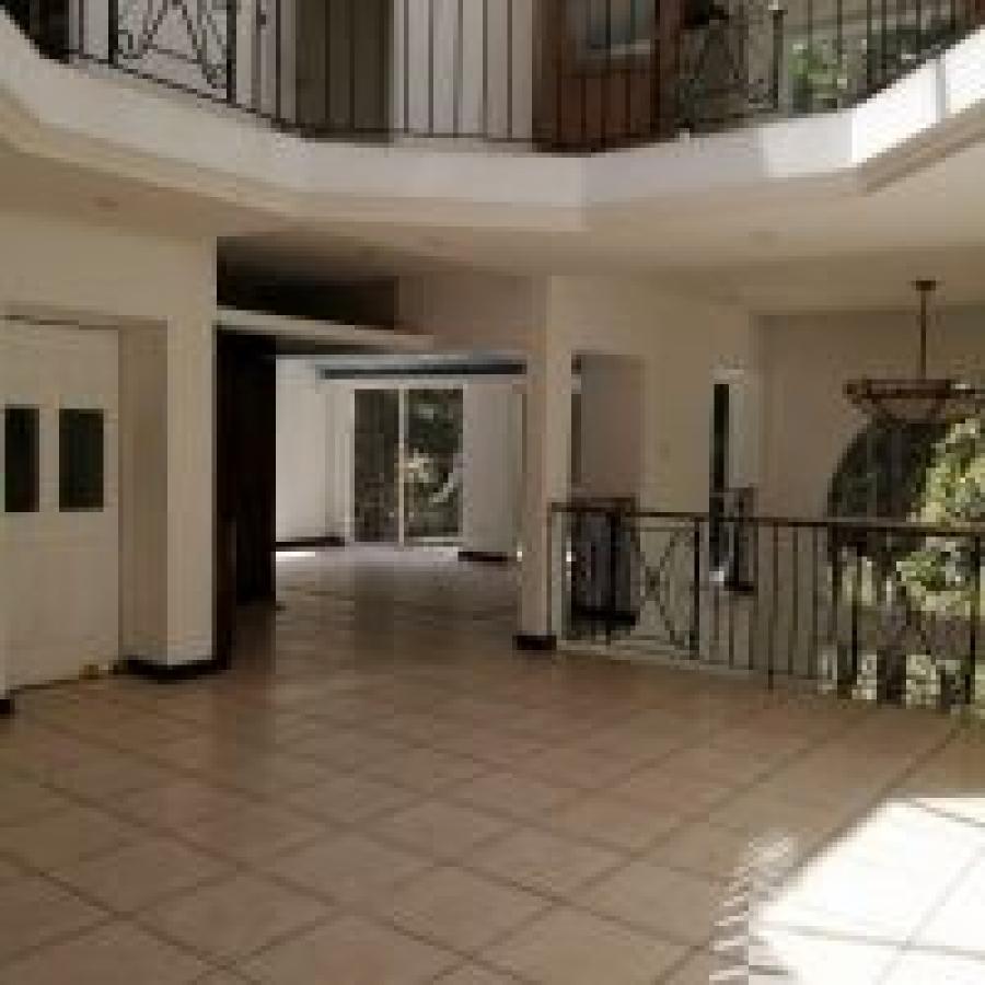 Foto Casa en Venta en Fraijanes, Guatemala - U$D 265.000 - CAV3459 - BienesOnLine