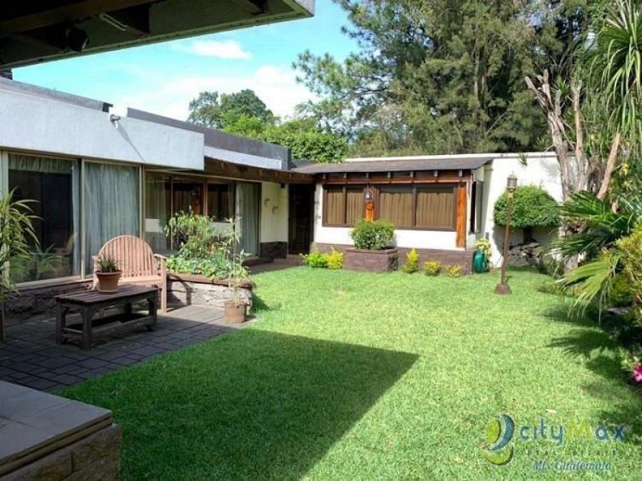 Foto Casa en Venta en San Cristbal, Mixco, Guatemala - U$D 390.000 - CAV47124 - BienesOnLine