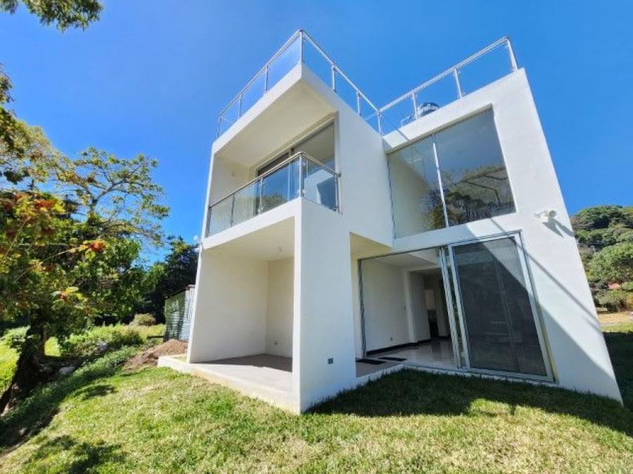 Foto Casa en Venta en Fraijanes, Guatemala - U$D 230.000 - CAV22019 - BienesOnLine