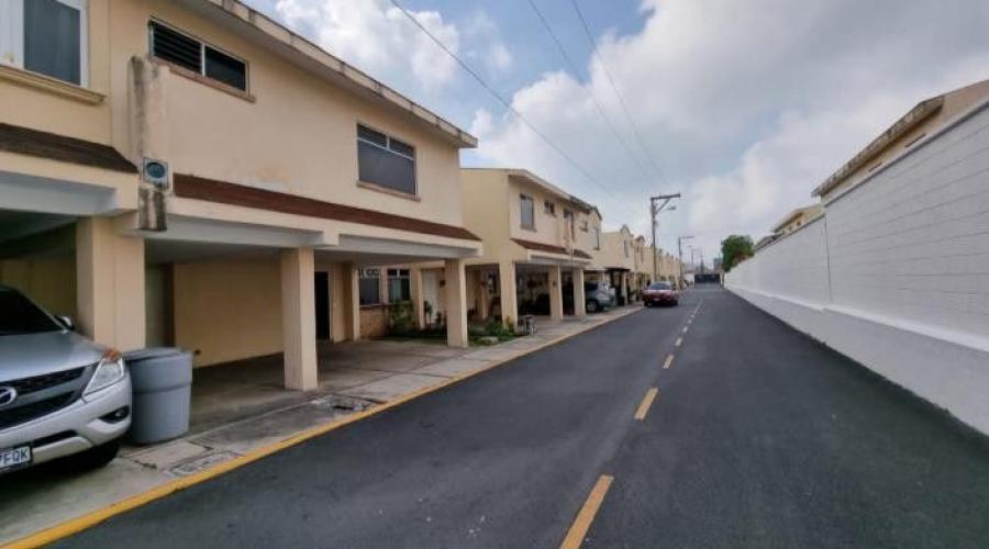 Casa En Venta En Villa Montana Km 18 A San Jose Pinula; Idi: 105218