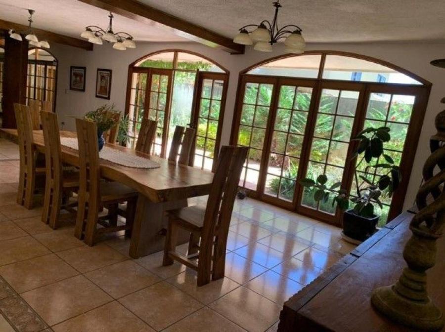 Casa en Venta Hacienda San Ángel San José Pinula CES