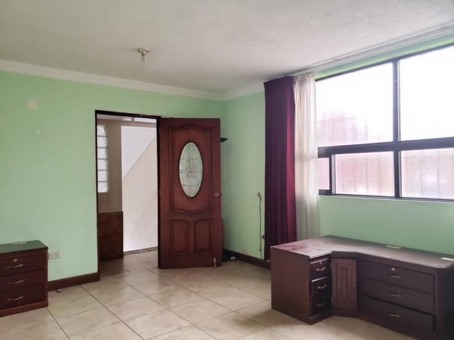 Foto Casa en Venta en Mixco, Guatemala - Q 1.800.000 - CAV5815 - BienesOnLine