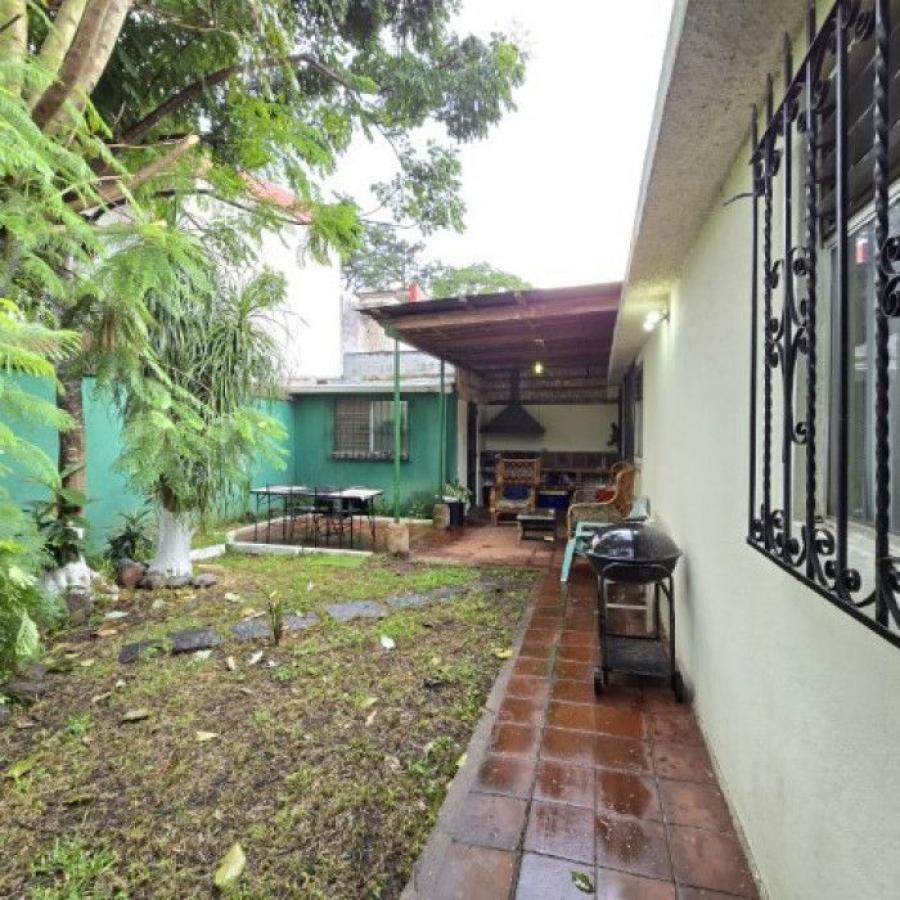 Foto Casa en Venta en Zona 11, Ciudad de Guatemala, Guatemala - U$D 350.000 - CAV45653 - BienesOnLine