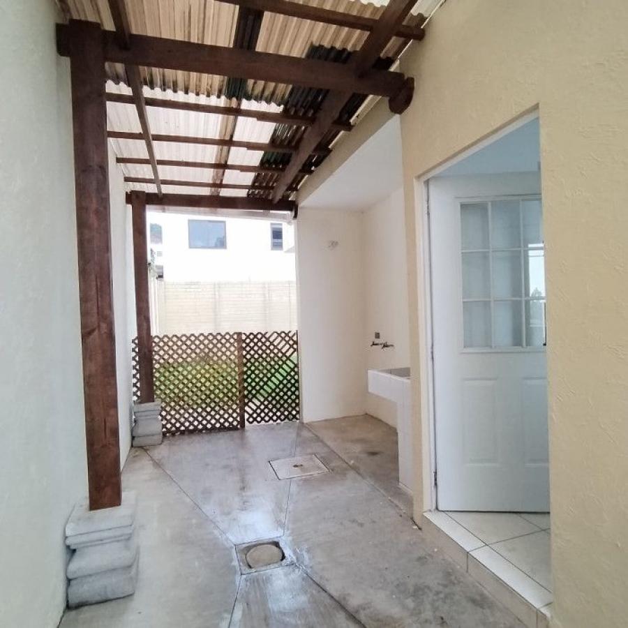 Foto Casa en Venta en Zona 16, Ciudad de Guatemala, Guatemala - U$D 255.000 - CAV45938 - BienesOnLine