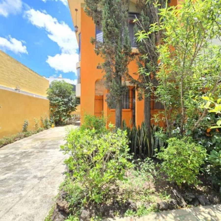 Foto Casa en Venta en San Cristbal, Mixco, Guatemala - Q 2.600.000 - CAV46612 - BienesOnLine