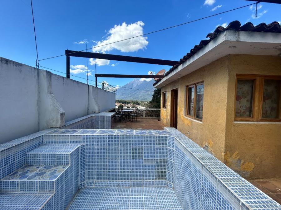 Foto Casa en Venta en San Miguel Dueas, Sacatepquez - U$D 180.000 - CAV38060 - BienesOnLine