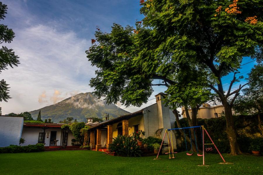 Foto Casa en Venta en Antigua Guatemala, Sacatepquez - U$D 650.000 - CAV41955 - BienesOnLine