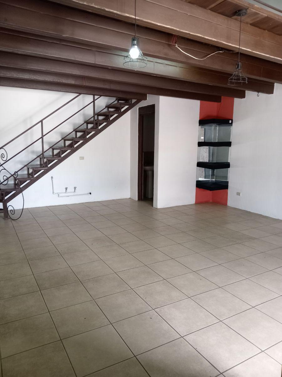 Foto Local en Renta en San Juan Sacatepquez, Guatemala - Q 4.500 - LOR42292 - BienesOnLine