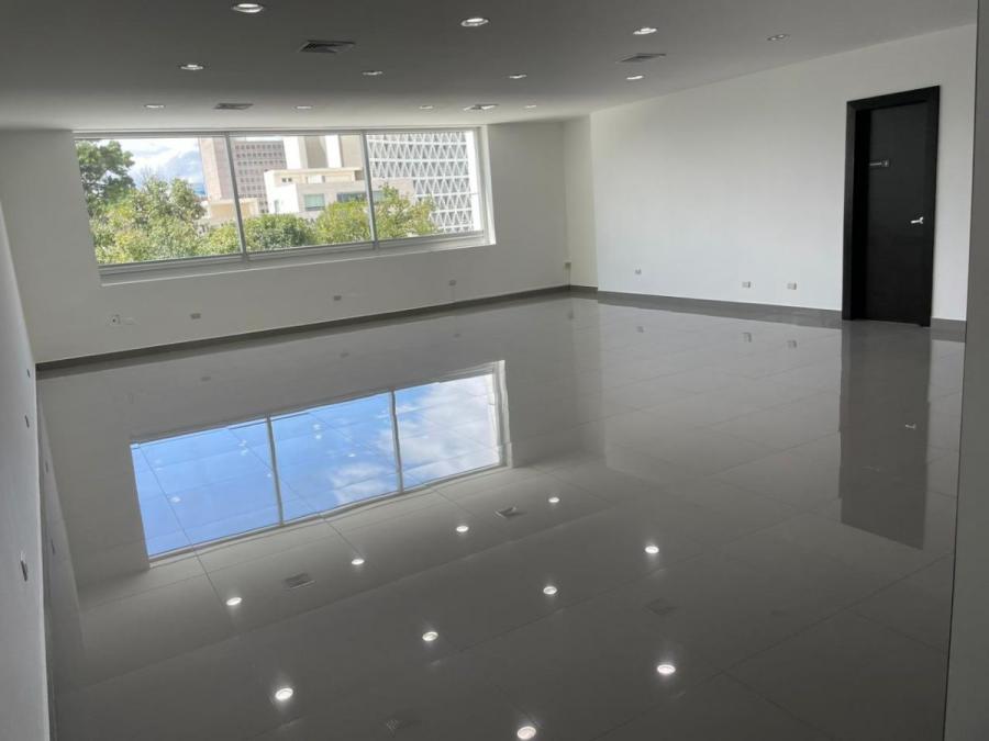 Foto Oficina en Venta en zona 10 ciudad Guatemala, Ciudad de Guatemala, Guatemala - U$D 188.400 - OFV42887 - BienesOnLine