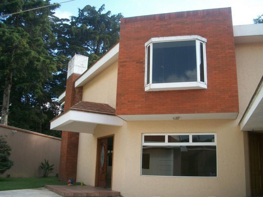 Foto Casa en Venta en San Lucas Sacatepquez, Sacatepquez - U$D 650.000 - CAV19230 - BienesOnLine