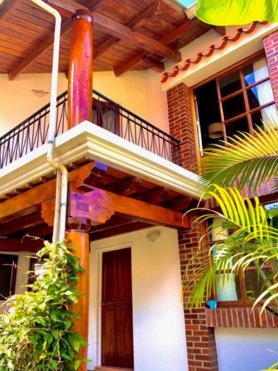 Foto Casa en Renta en Aldea Santa Ana, Antigua Guatemala, Sacatepquez - U$D 820 - CAR7942 - BienesOnLine