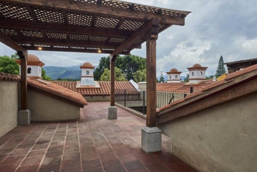 Foto Condominio en Venta en Antigua Guatemala, Sacatepquez - U$D 320.000 - COV37151 - BienesOnLine