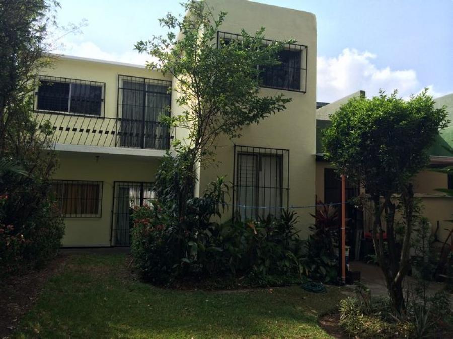 Foto Casa en Venta en zona 10, Guatemala, Guatemala - U$D 960.000 - CAV47363 - BienesOnLine