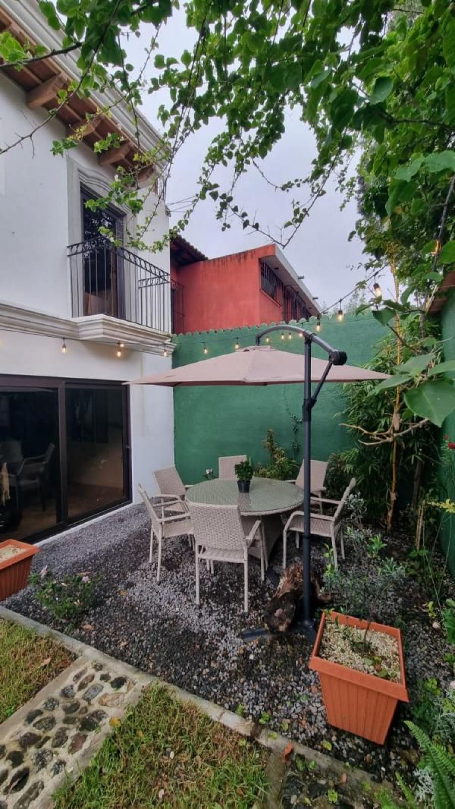 Foto Casa en Renta en Jocotenango, Sacatepquez - U$D 2.500 - CAR20293 - BienesOnLine