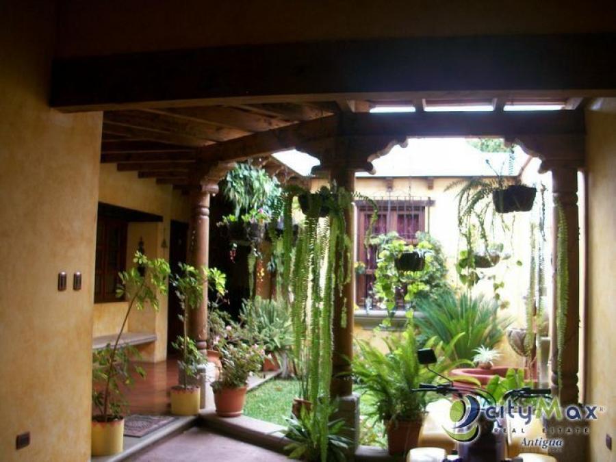 Foto Casa en Renta en Antigua Guatemala, Sacatepéquez - Q 8.000 - CAR21705 - BienesOnLine