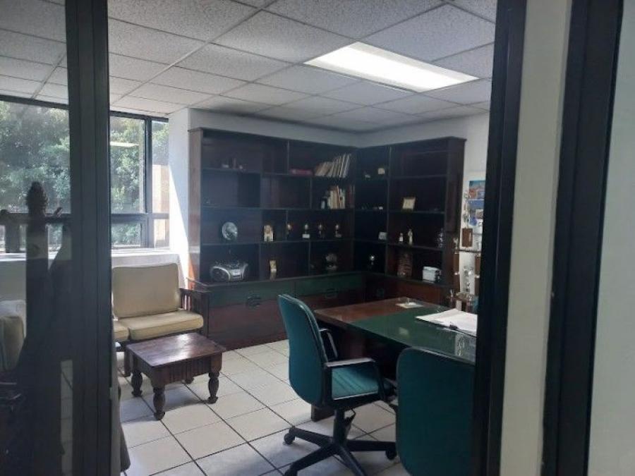 Foto Oficina en Renta en zona 9, Guatemala, Guatemala - U$D 1.200 - OFR24227 - BienesOnLine