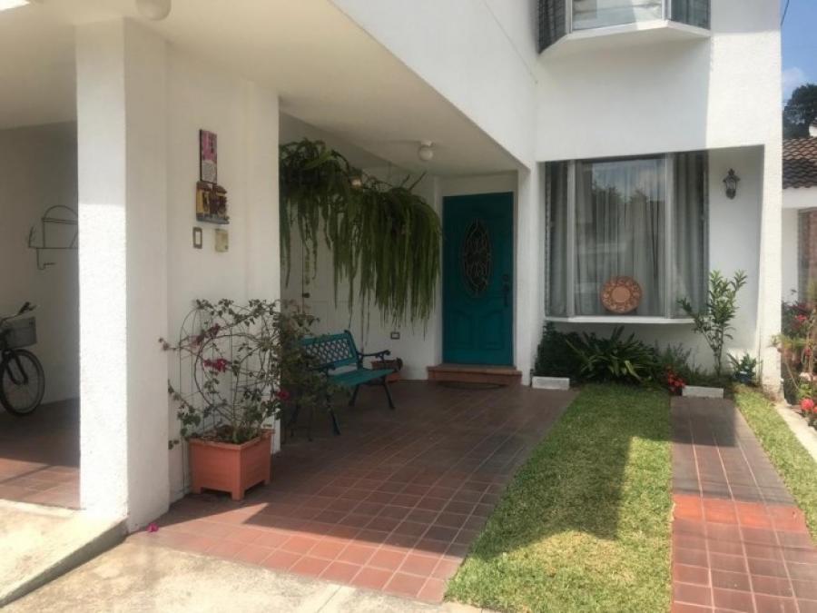 Foto Casa en Venta en Choacorral, San Lucas Sacatepéquez, Sacatepéquez - U$D 170.000 - CAV20200 - BienesOnLine