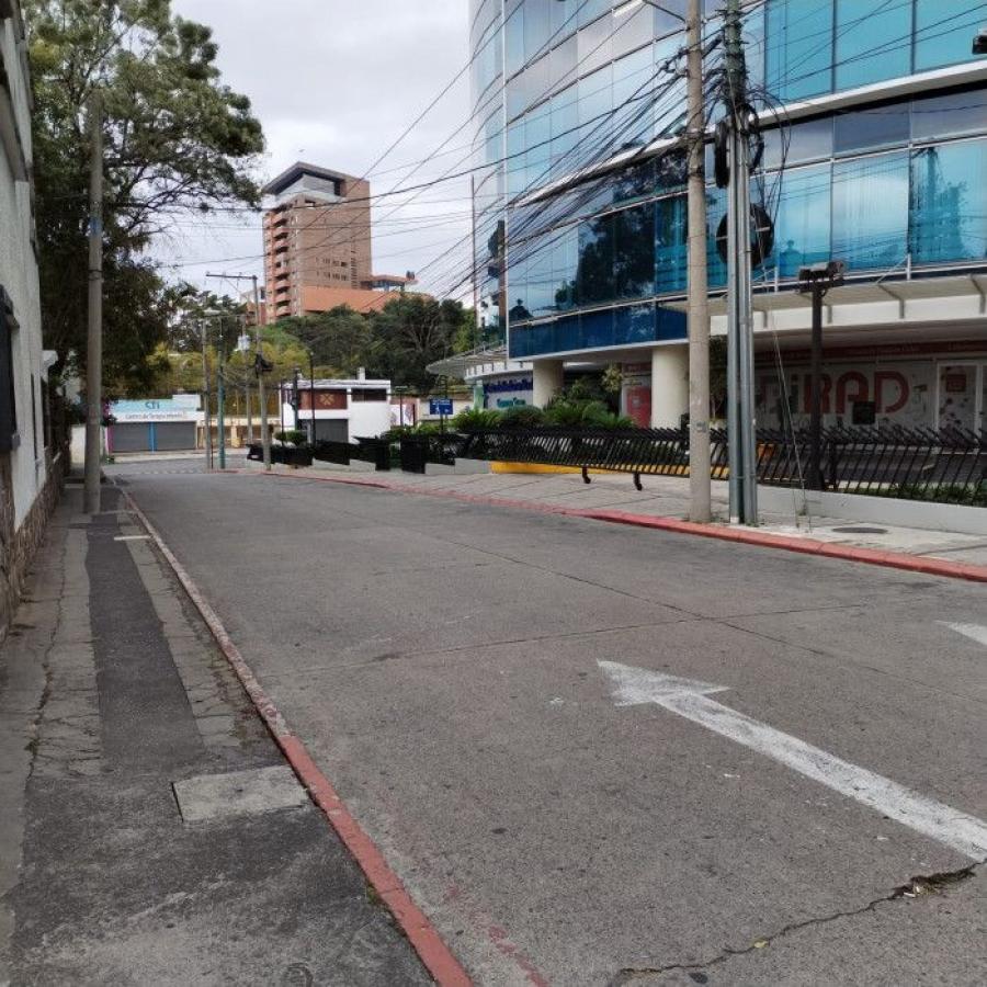 Foto Casa en Venta en Zona 10, Ciudad de Guatemala, Guatemala - U$D 1.350.000 - CAV47010 - BienesOnLine