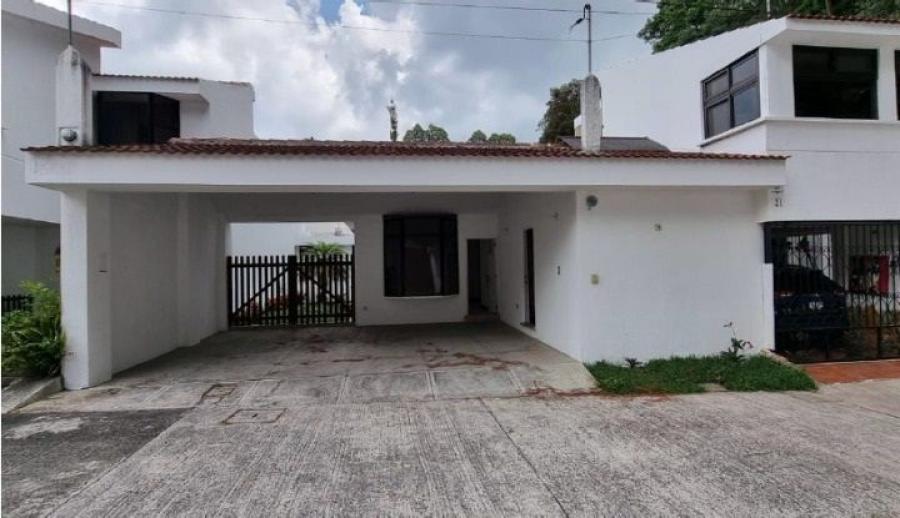 Foto Casa en Venta en San Lucas Sacatepquez, Sacatepquez - Q 987.000 - CAV25308 - BienesOnLine