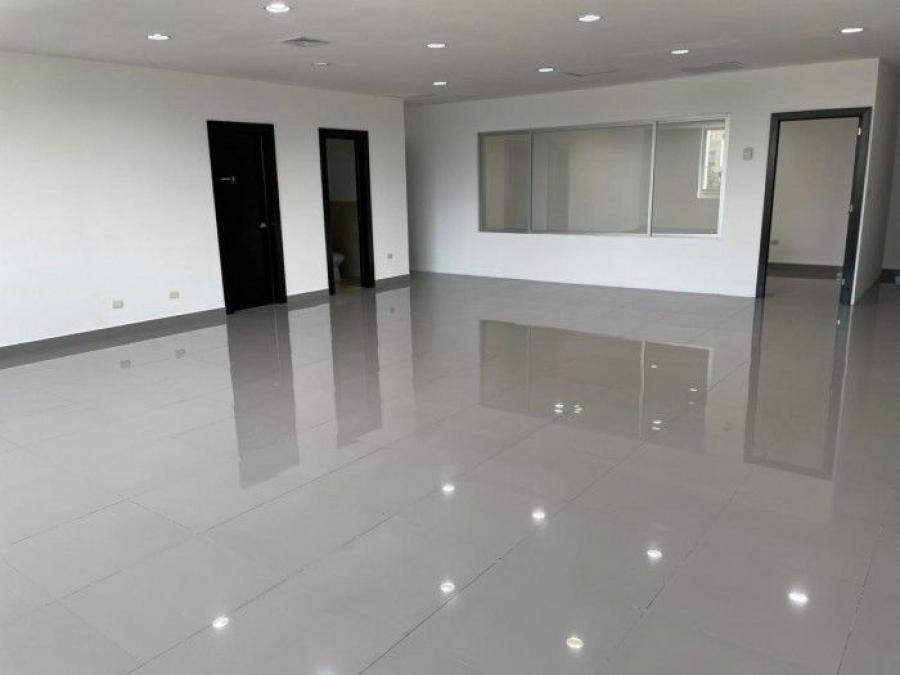 Foto Oficina en Venta en Zona 10, Guatemala - U$D 229.500 - OFV38569 - BienesOnLine