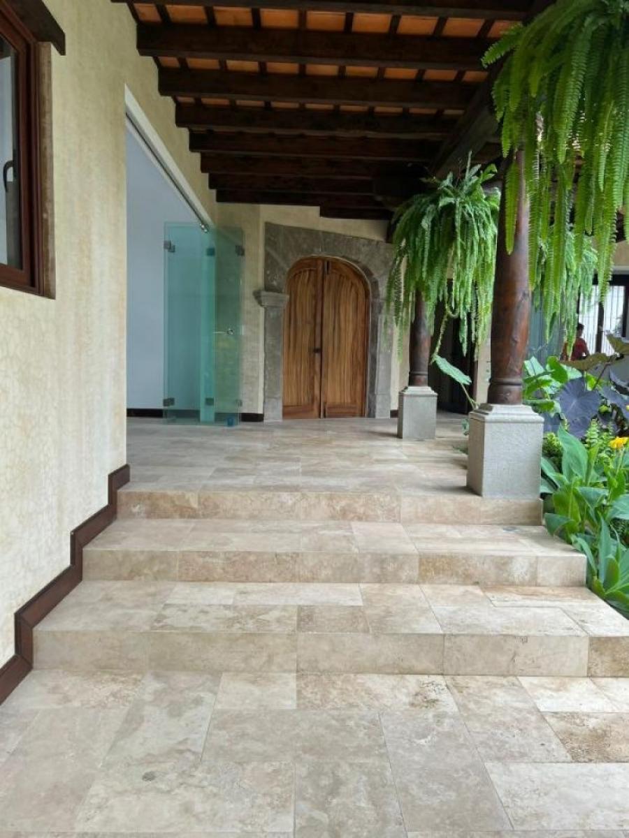 Foto Casa en Venta en Antigua Guatemala, Sacatepéquez - U$D 1.200.000 - CAV26847 - BienesOnLine