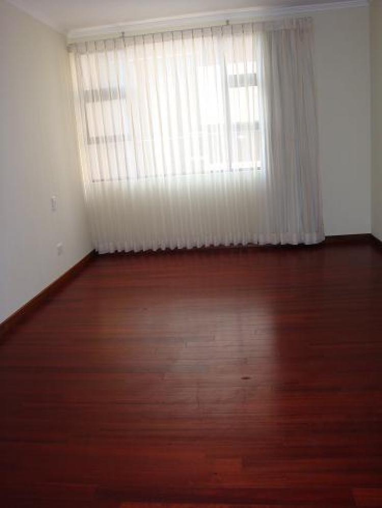 Foto Apartamento en Renta en Avenida las Amricas Zona 14, *Guatemala, Ciudad, Guatemala - U$D 673 - APR2000 - BienesOnLine