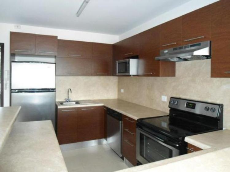 Foto Apartamento en Renta en *Guatemala, Ciudad, Guatemala - U$D 750 - APR1739 - BienesOnLine