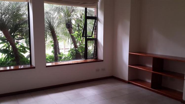 Foto Apartamento en Renta en Avenida las Amricas Zona 14, *Guatemala, Ciudad, Guatemala - U$D 1.400 - APR1824 - BienesOnLine