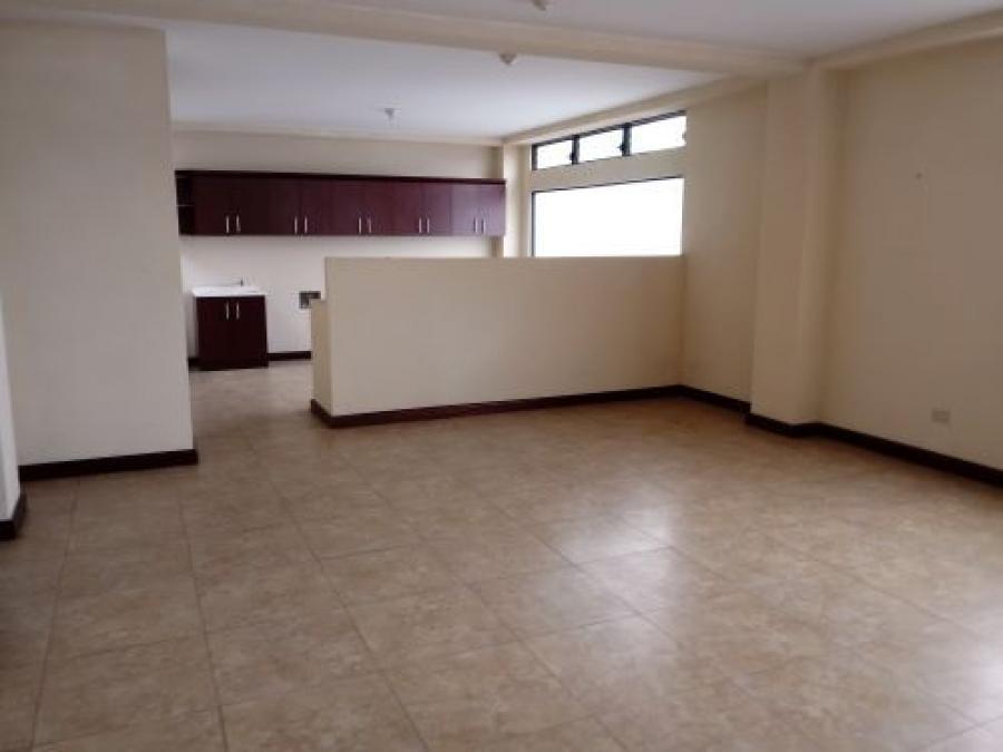 Foto Apartamento en Renta en zona 10, Guatemala, Guatemala - U$D 650 - APR47396 - BienesOnLine