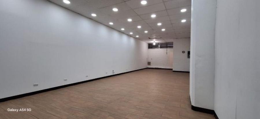 Foto Local en Renta en Zona 4, Ciudad de Guatemala, Guatemala - U$D 1.260 - LOR46440 - BienesOnLine