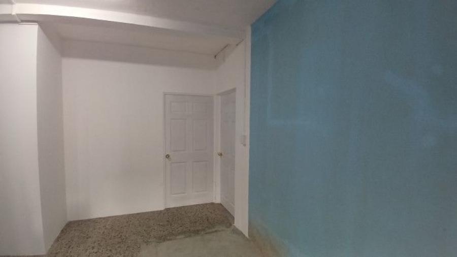 Foto Local en Renta en Zona 7, Mixco, Guatemala - Q 4.000 - LOR45836 - BienesOnLine