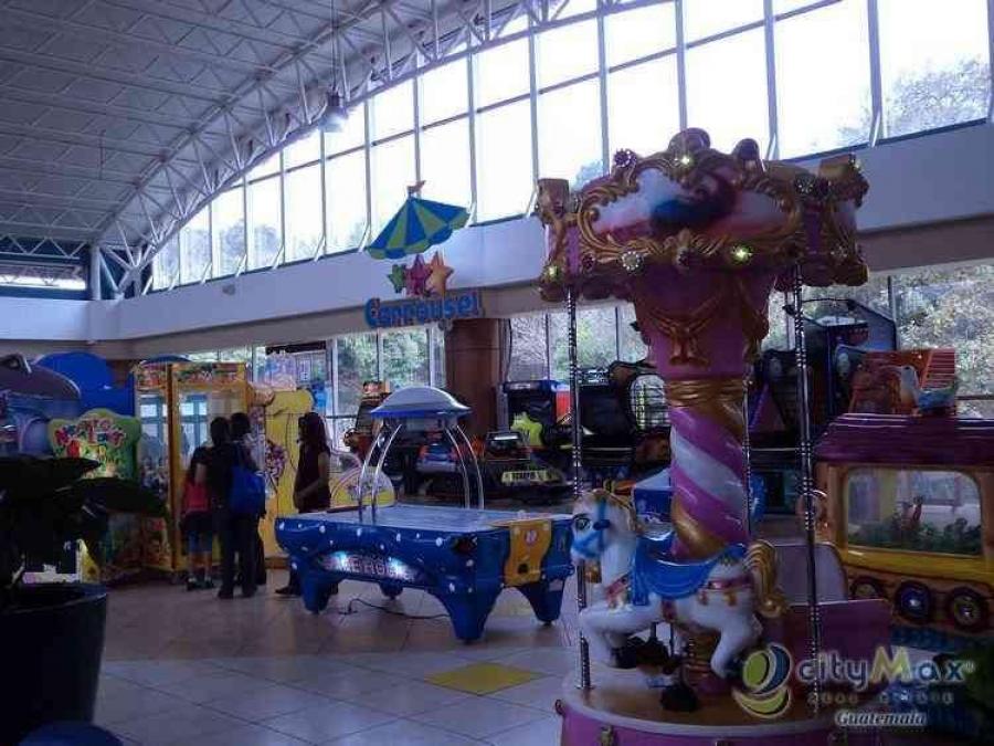 Foto Local en Renta en Zona 18, Ciudad de Guatemala, Guatemala - U$D 1.781 - LOR46177 - BienesOnLine