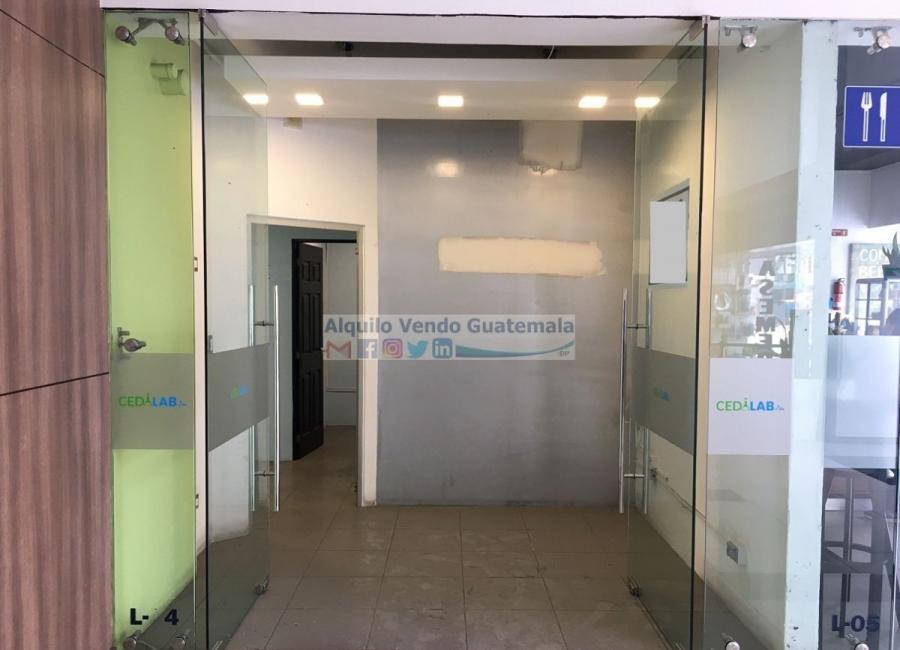 Foto Local en Renta en Edificio Salucentro, Guatemala, Guatemala - U$D 1.500 - LOR34872 - BienesOnLine