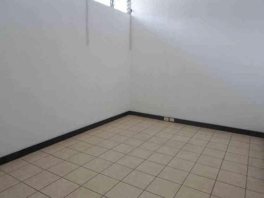 Foto Local en Venta en San Cristobal, Guatemala - Q 2.500.000 - LOV33460 - BienesOnLine