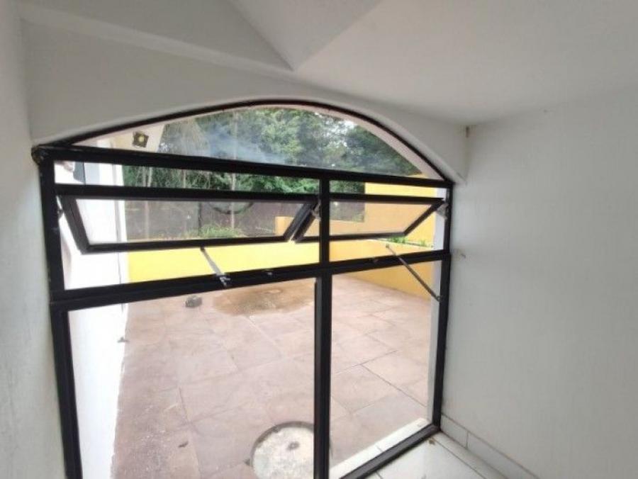 Foto Local en Renta en Zona 15, Ciudad de Guatemala, Guatemala - U$D 800 - LOR44213 - BienesOnLine