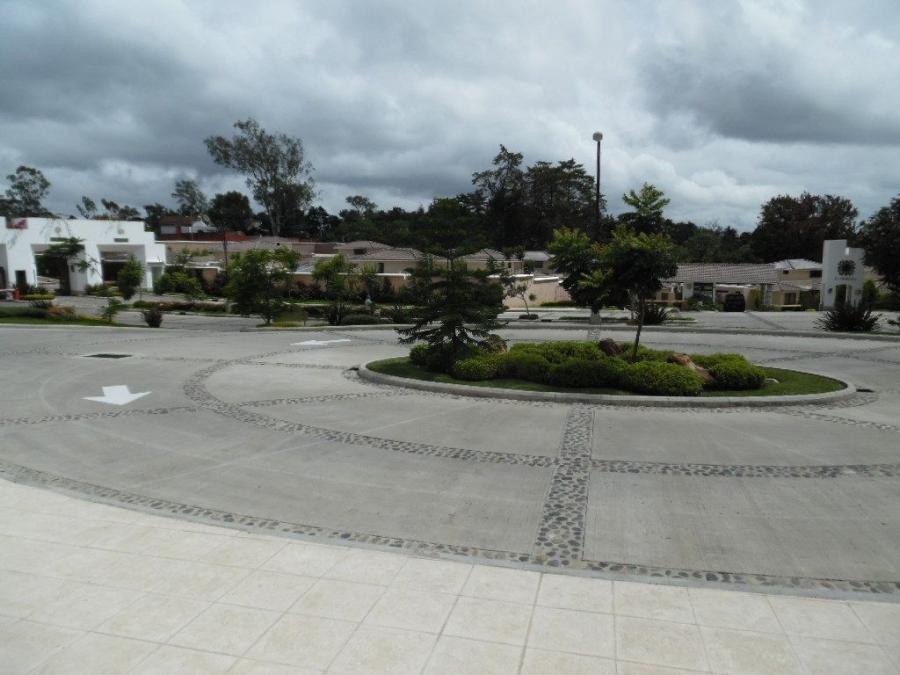 Foto Casa en Venta en zona 16, Guatemala - U$D 338.000 - CAV13086 - BienesOnLine