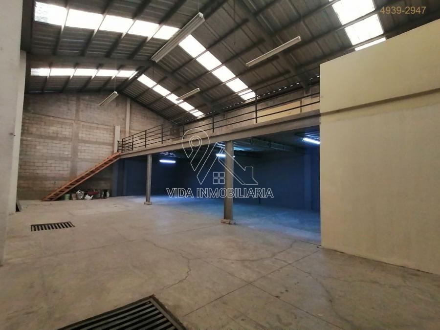 OFI BODEGA 365 m2 EN XELA