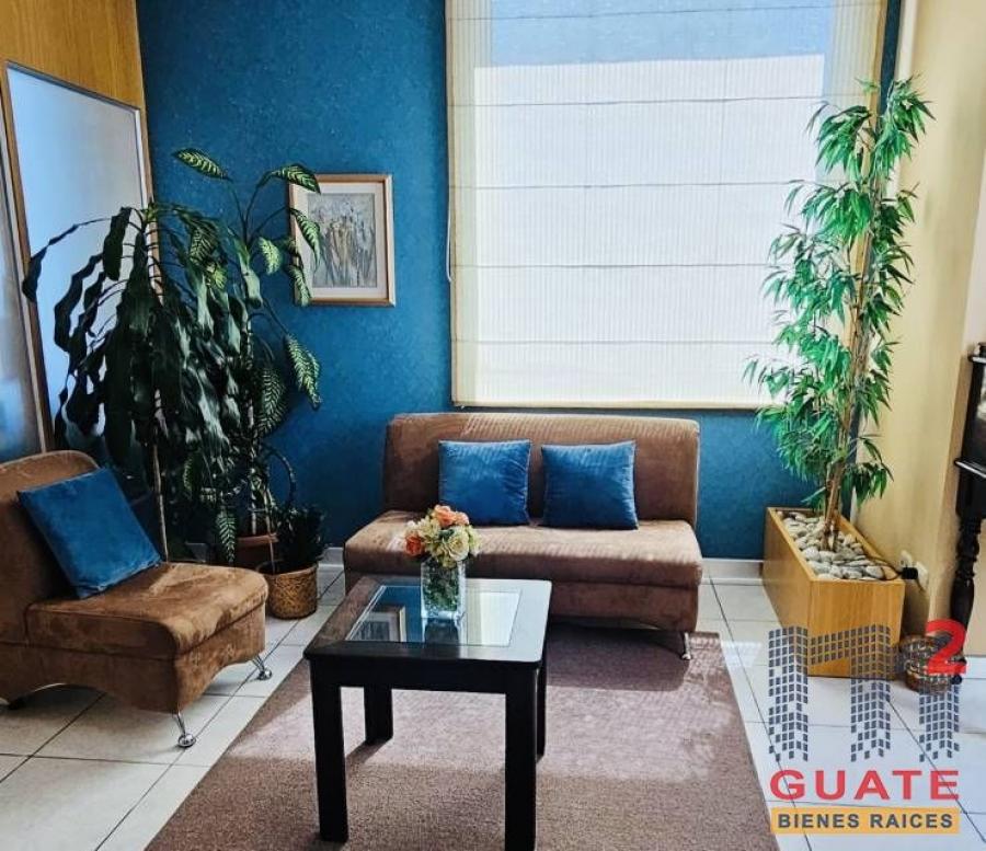 Foto Oficina en Renta en Zona 10, Guatemala - U$D 1.000 - OFR37661 - BienesOnLine