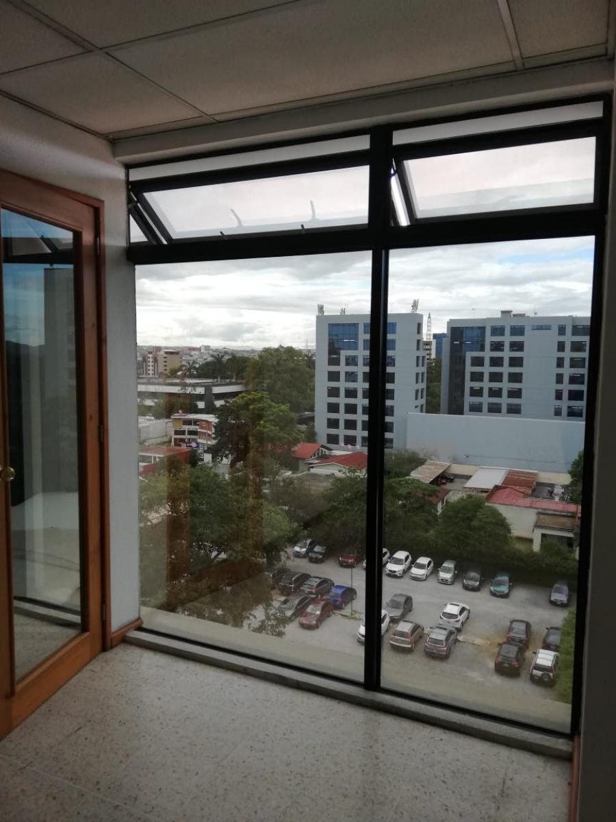 Foto Oficina en Renta en Zona 9, Guatemala - U$D 1.518 - OFR32577 - BienesOnLine