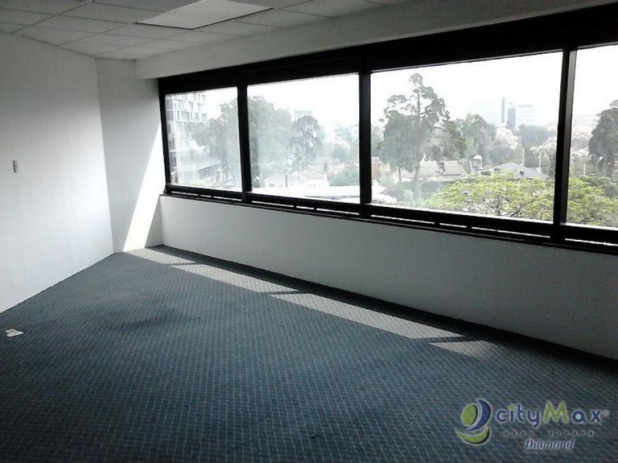 Foto Oficina en Renta en Zona 10, Ciudad de Guatemala, Guatemala - U$D 580 - OFR44965 - BienesOnLine