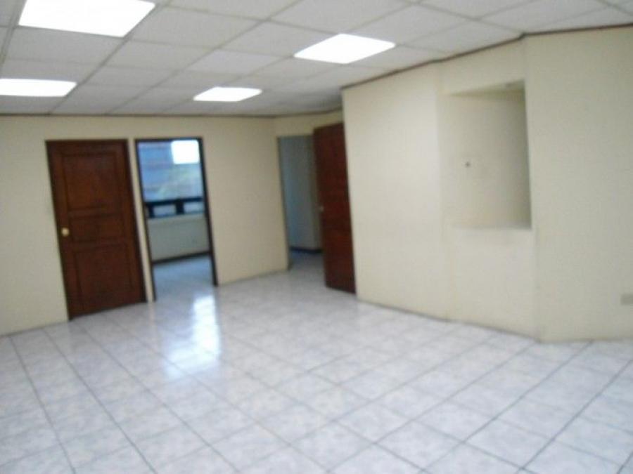 Foto Oficina en Renta en Zona 10, Guatemala - U$D 874 - OFR33800 - BienesOnLine