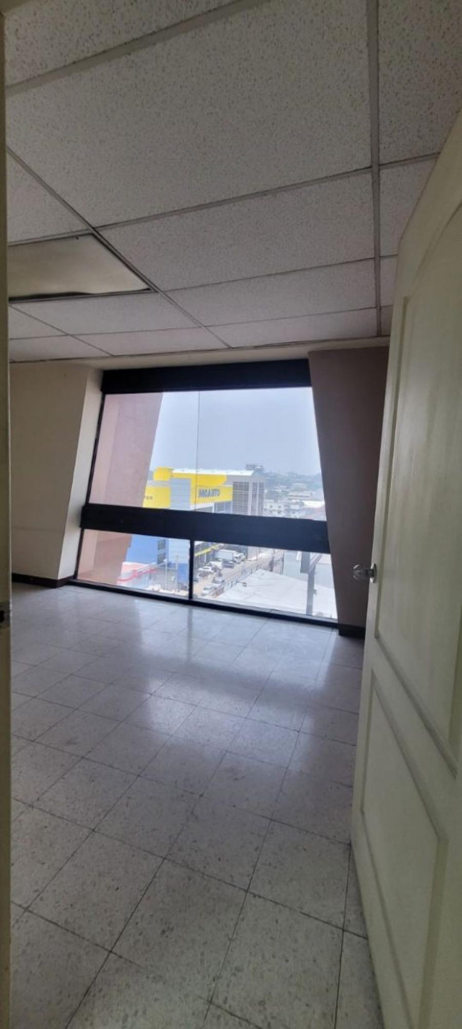 Foto Oficina en Renta en Zona 9, Guatemala - Q 5.500 - OFR33636 - BienesOnLine