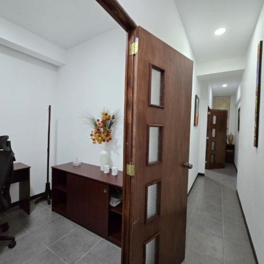 Foto Oficina en Venta en Zona 9, Ciudad de Guatemala, Guatemala - Q 1.300.000 - OFV46997 - BienesOnLine