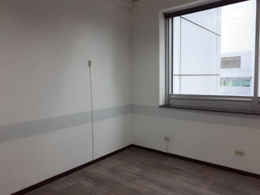 Foto Oficina en Venta en Zona 10, Ciudad de Guatemala, Guatemala - U$D 170.000 - OFV44446 - BienesOnLine