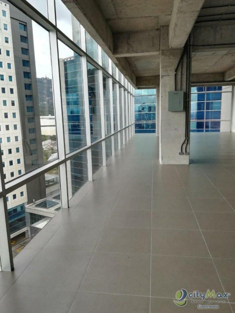 Foto Oficina en Renta en Zona 10, Guatemala - U$D 1.885 - OFR29720 - BienesOnLine